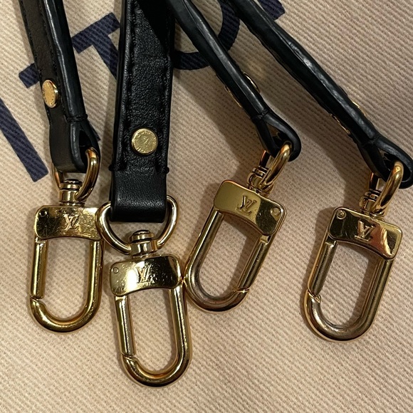 AUTH LOUIS VUITTON Palm Springs MINI Backpack - Picture 7 of 16